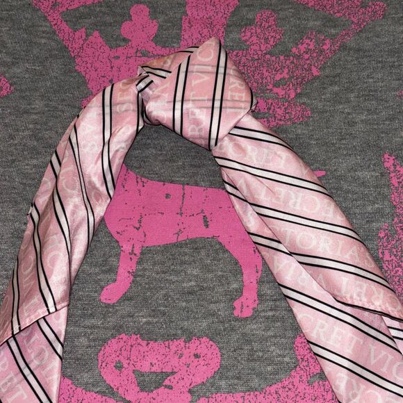 Victoria’s Secret Satin Silky 100% Polyester Pink and White Stripe Logo Scarf - Picture 3 of 10